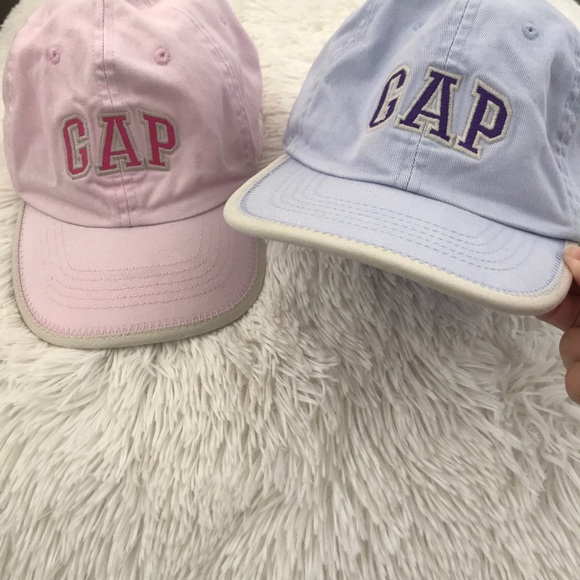 ☀️🧢 Gap Kids Caps 🧢☀️ - Picture 2 of 5